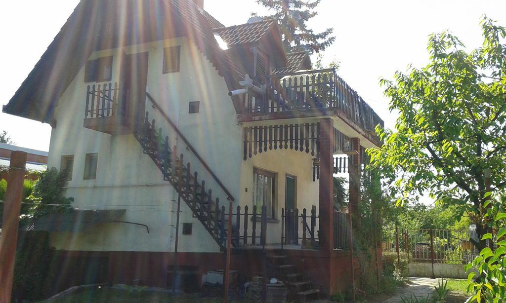 Toserdo Lakitelek Exterior foto